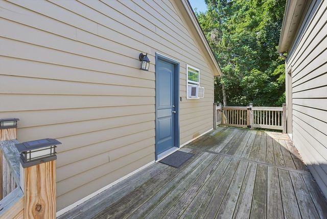 17 Metropolitan Ave, Ashland, MA 01721