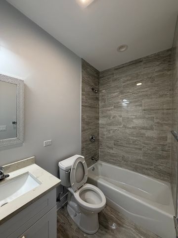 2849 W Monroe Street, Chicago, IL 60612