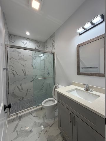 2849 W Monroe Street, Chicago, IL 60612