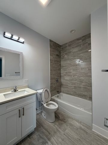 2849 W Monroe Street, Chicago, IL 60612