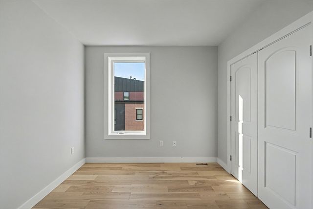 181 Maverick Street 3, Boston, MA 02128