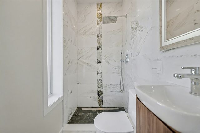 181 Maverick Street 3, Boston, MA 02128