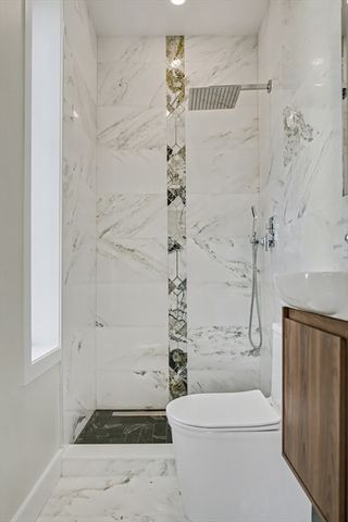 181 Maverick Street 3, Boston, MA 02128
