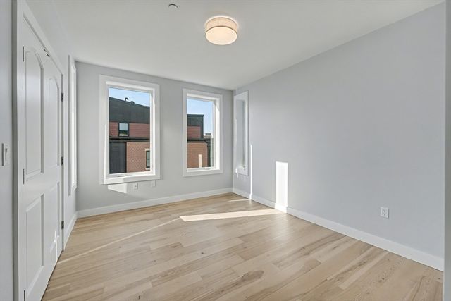181 Maverick Street 3, Boston, MA 02128
