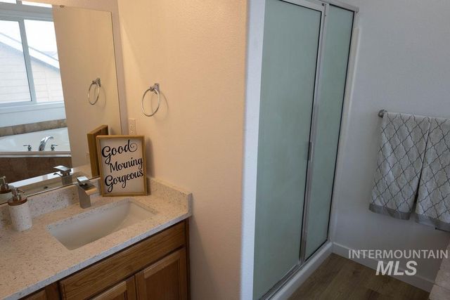 4328 E Vineyard, Nampa, ID 83686