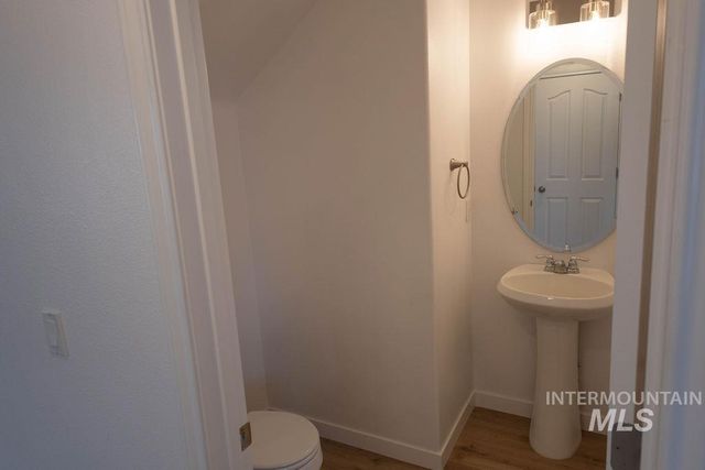 4328 E Vineyard, Nampa, ID 83686