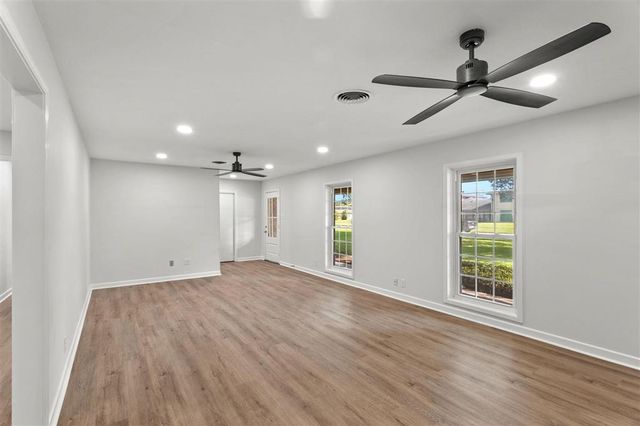 1111 Jefferson Drive, Lake Charles, LA 70605