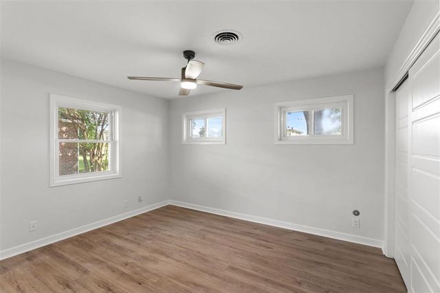 1111 Jefferson Drive, Lake Charles, LA 70605