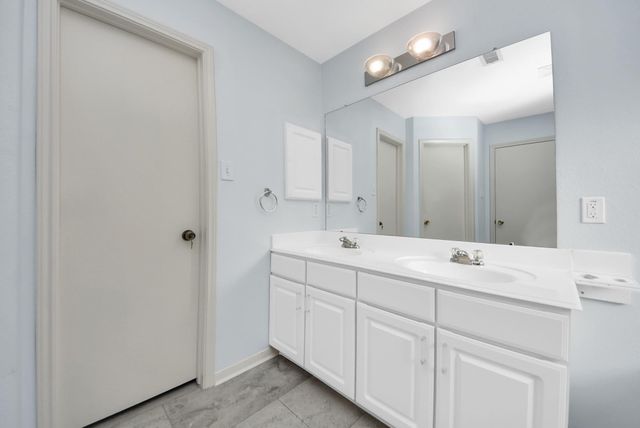 8802 Leadore Drive, Houston, TX 77040