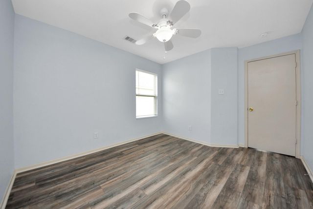 8802 Leadore Drive, Houston, TX 77040