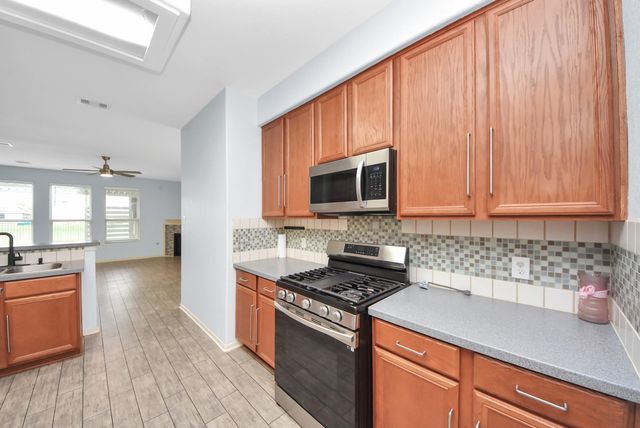 8802 Leadore Drive, Houston, TX 77040