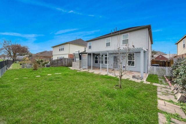 8802 Leadore Drive, Houston, TX 77040