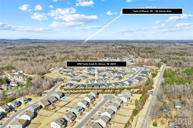5098 Turtle Creek Drive, Denver, NC 28037