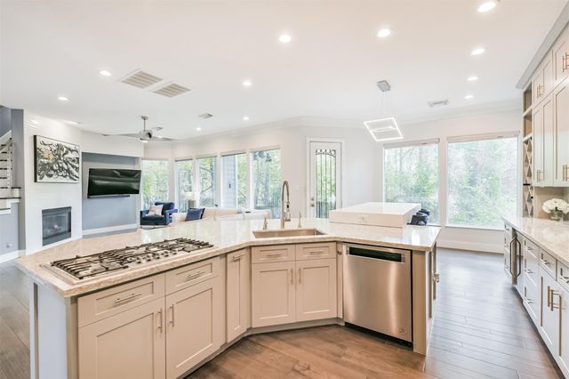 12636 Briar Patch Road, Houston, TX 77077