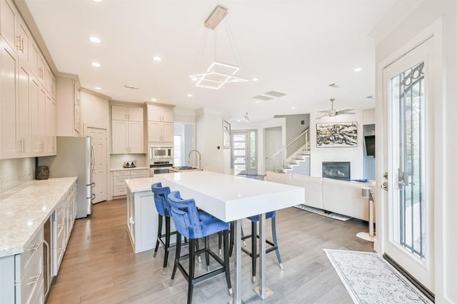 12636 Briar Patch Road, Houston, TX 77077