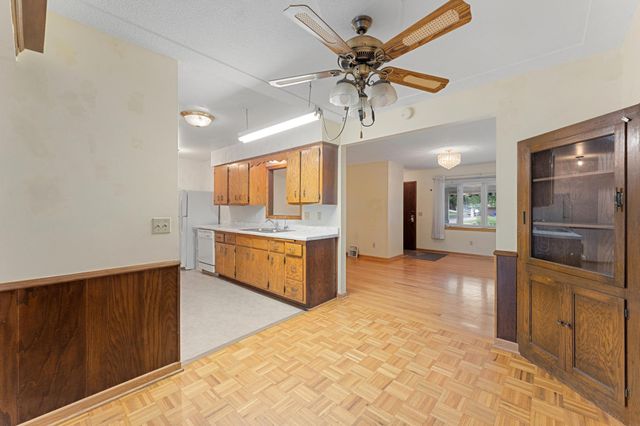 557 Cheri Lane NE, Fridley, MN 55421