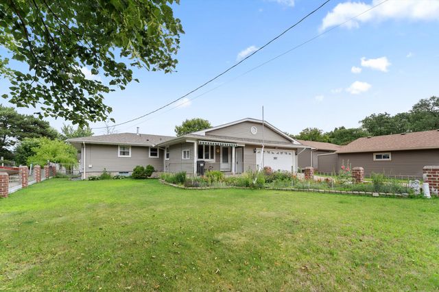557 Cheri Lane NE, Fridley, MN 55421