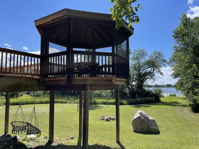 44138 Maple Lane, Harris, MN 55032