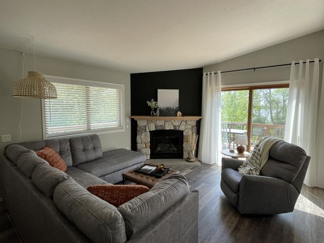 44138 Maple Lane, Harris, MN 55032