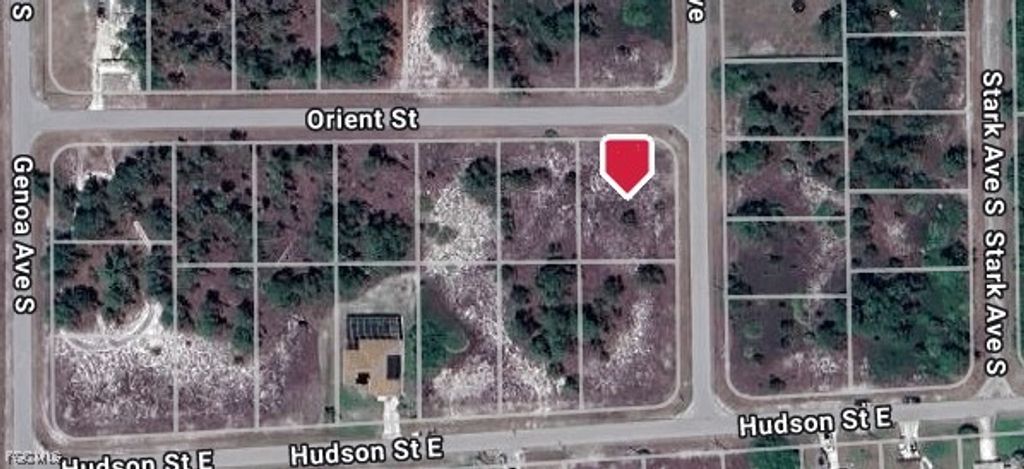1118 Orient ST E, Lehigh Acres, FL 33974