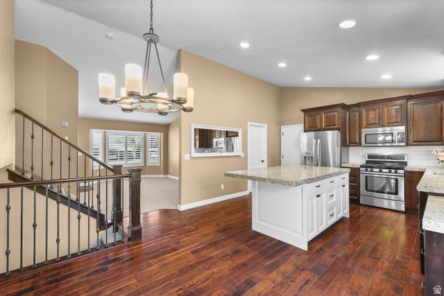 610 E 2300 N, North Ogden, UT 84414