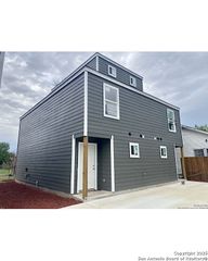 139 Huntington # 101, San Antonio, TX 78207