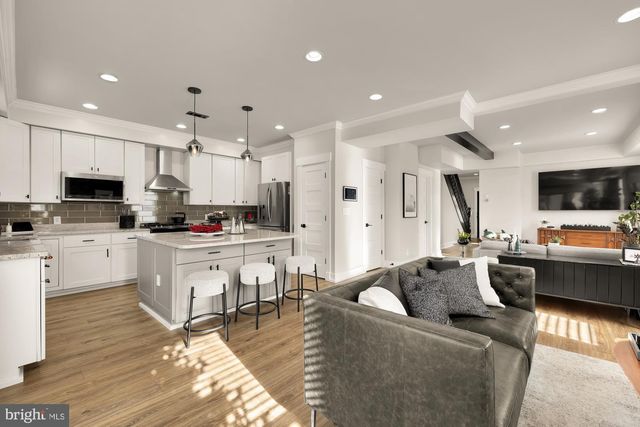 4240 34TH ST, Mount Rainier, MD 20712