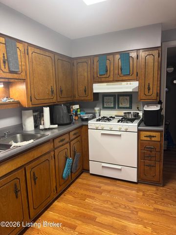 2517-2519 Montgomery St, Louisville, KY 40212