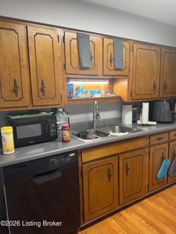 2517-2519 Montgomery St, Louisville, KY 40212