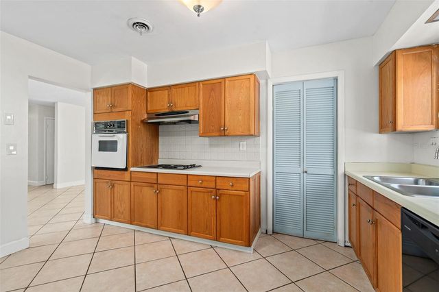 522 WILSHIRE DRIVE, Casselberry, FL 32707