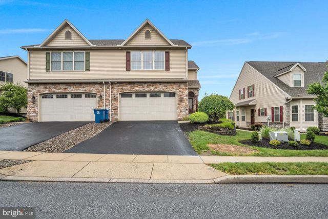 24 CREST VIEW, Carlisle, PA 17013