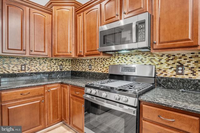 24 CREST VIEW, Carlisle, PA 17013