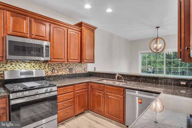 24 CREST VIEW, Carlisle, PA 17013