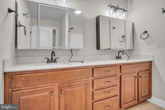 24 CREST VIEW, Carlisle, PA 17013