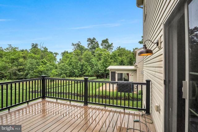 24 CREST VIEW, Carlisle, PA 17013