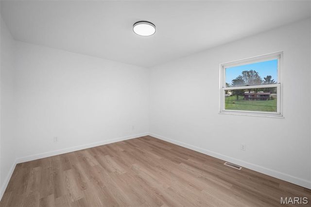 11565 Mehl Avenue, Florissant, MO 63033