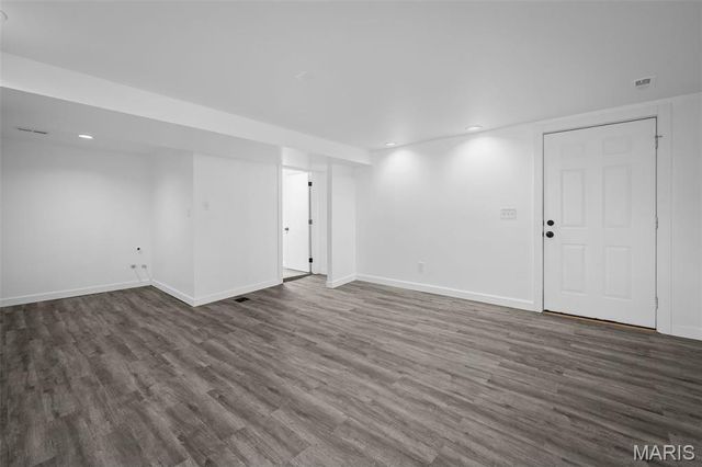 11565 Mehl Avenue, Florissant, MO 63033