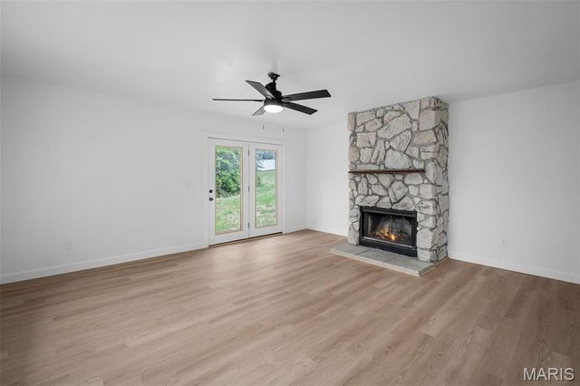 11565 Mehl Avenue, Florissant, MO 63033