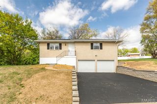 11565 Mehl Avenue, Florissant, MO 63033