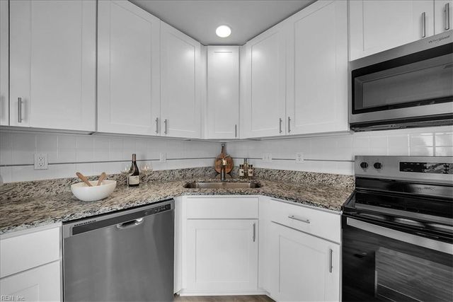 605 Sail Fish QUAY, Chesapeake, VA 23320