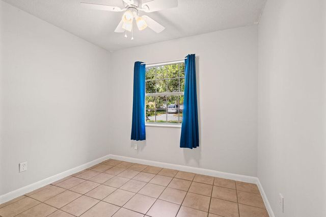 245 NW Bayou Woods Drive, Fort Walton Beach, FL 32548