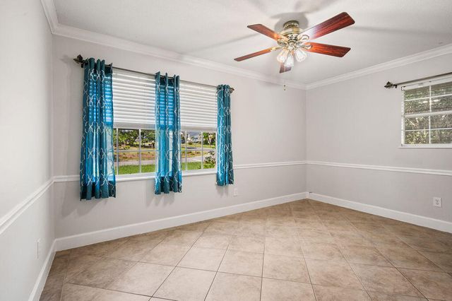 245 NW Bayou Woods Drive, Fort Walton Beach, FL 32548