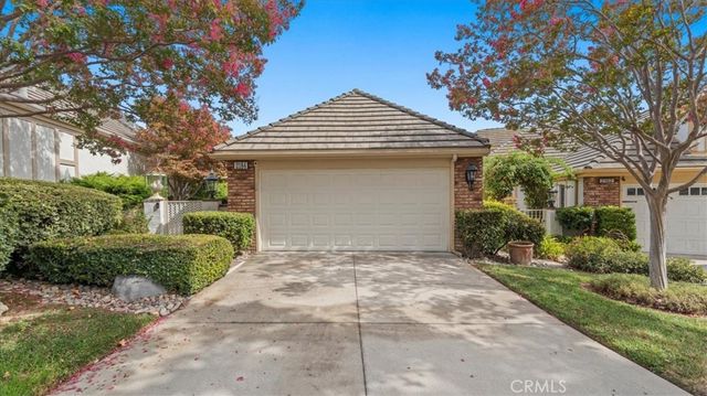 2184 Eiffel Circle, Upland, CA 91784
