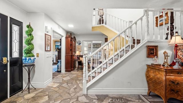 2184 Eiffel Circle, Upland, CA 91784