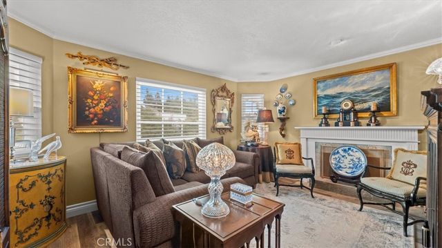 2184 Eiffel Circle, Upland, CA 91784