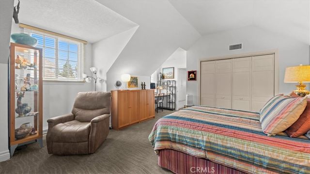 2184 Eiffel Circle, Upland, CA 91784