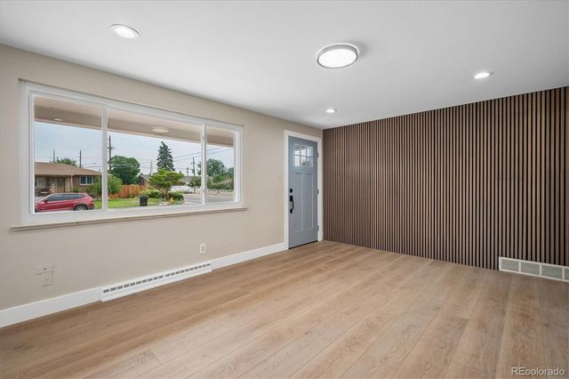 1495 S Benton Street, Denver, CO 80232