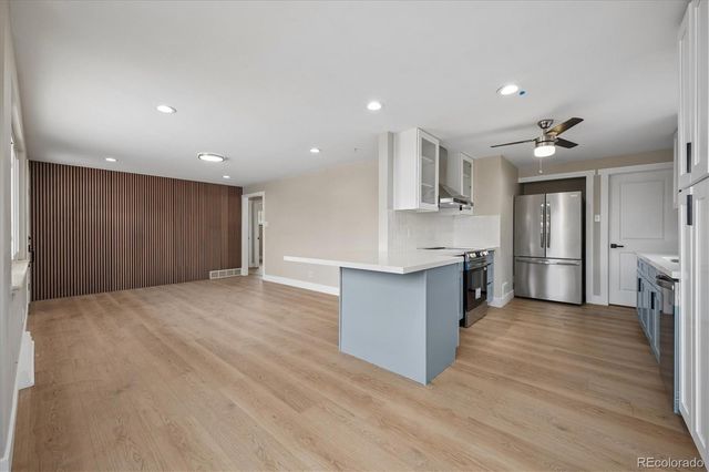 1495 S Benton Street, Denver, CO 80232