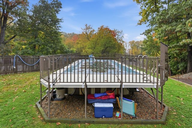 213 North St, Georgetown, MA 01833