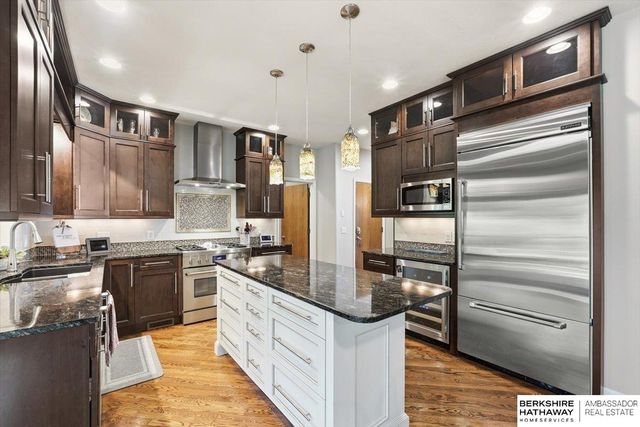 304 N 163 Street, Omaha, NE 68118